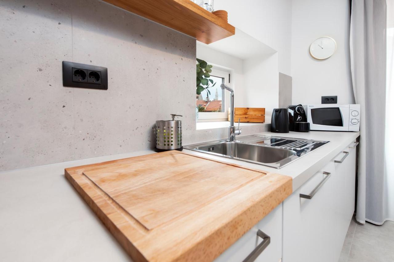 Modern And Cozy Apartments Salt & Pepper In Heart Of Rovinj Exterior photo